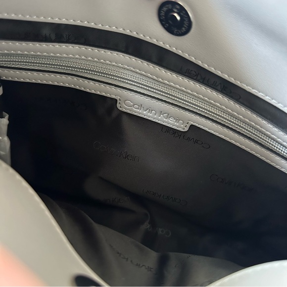 BRAND NEW Calvin Klein Grey Tote - Picture 7 of 14